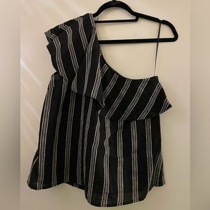 One Shoulder Top Size Large
